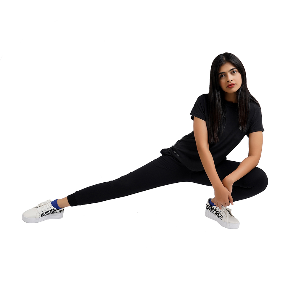 SheActive Perform Dry-TECH T-Shirt (Jet Black) 2